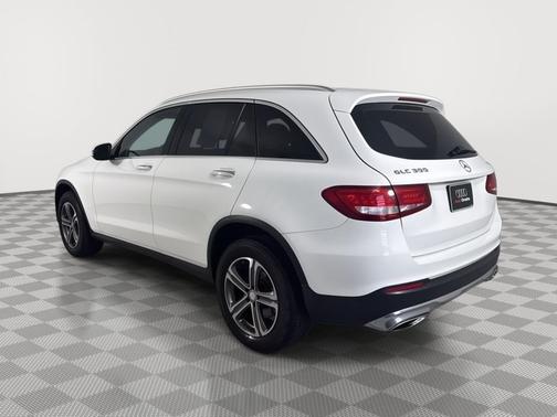 WHITE 2016 Mercedes-Benz GLC 300 4MATIC
