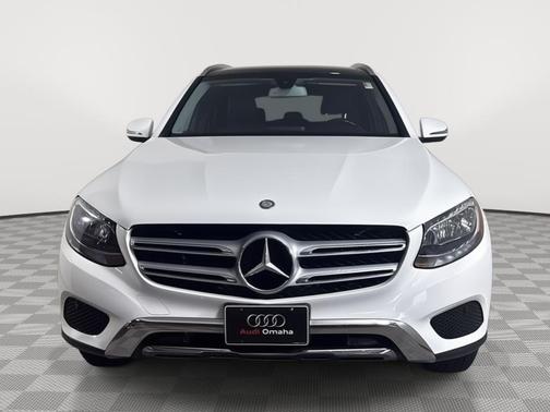 WHITE 2016 Mercedes-Benz GLC 300 4MATIC