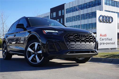2023 Audi Q5 45 S line Premium Plus