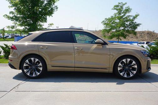2024 Audi Q8 55 Prestige