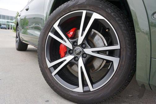 2025 Audi Q5 45 S line Prestige