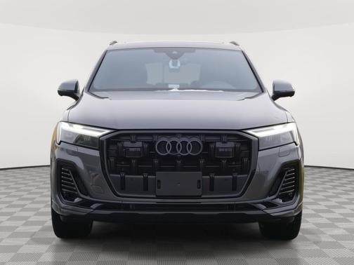 2026 Audi Q7 55 Premium Plus