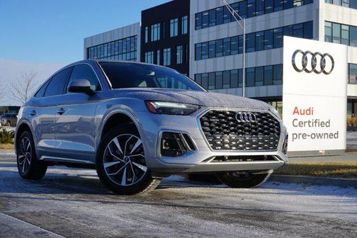 2022 Audi Q5 45 S line Premium