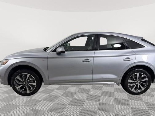2022 Audi Q5 45 S line Premium