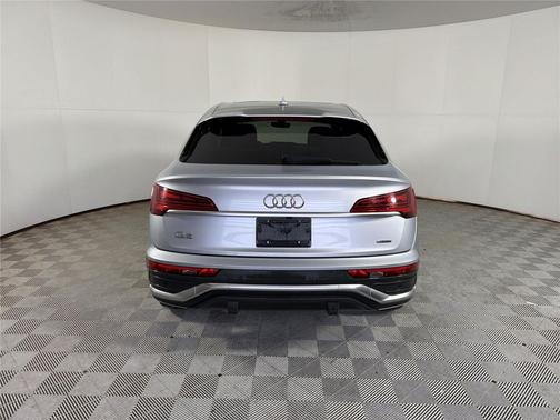 2022 Audi Q5 45 S line Premium