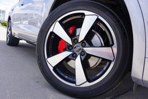 2024 Audi Q5 45 S line Prestige
