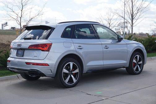 2024 Audi Q5 45 S line Prestige