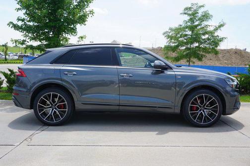 2021 Audi Q8 55 Prestige