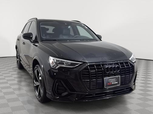 Mythos Black Metallic 2023 Audi Q3 45 S line Premium Plus