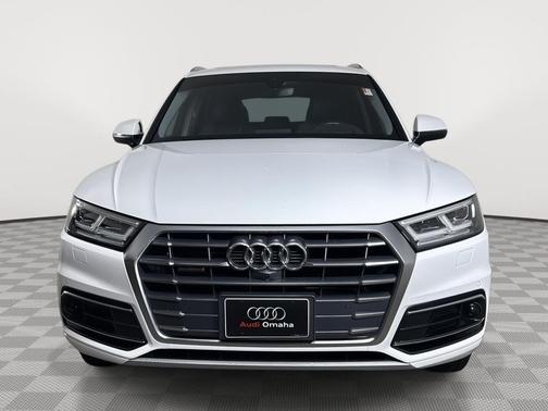 Ibis White 2018 Audi Q5 2.0T Prestige