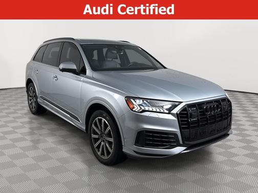 Satellite Silver Metallic 2023 Audi Q7 45 Premium Plus