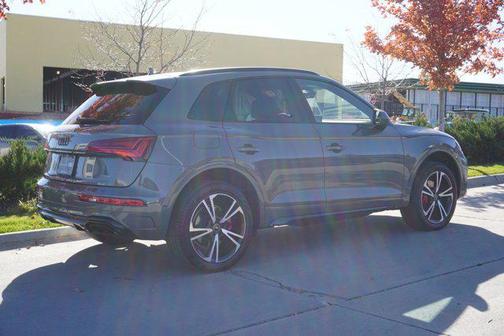 2025 Audi Q5 45 S line Prestige