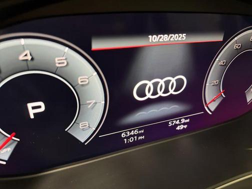 2025 Audi Q5 45 S line Prestige