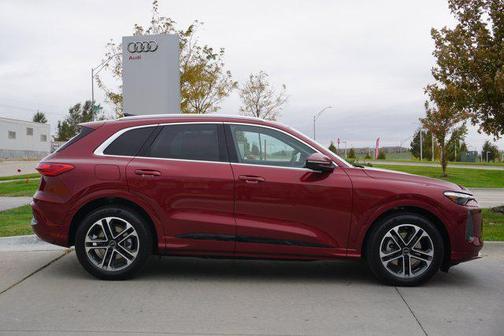 2025 Audi Q5 Prestige TFSI quattro S tronic