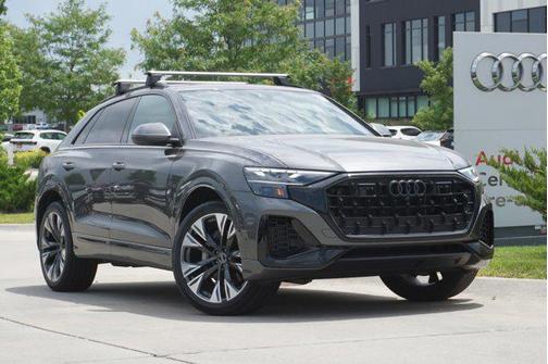 2024 Audi Q8 55 Premium Plus