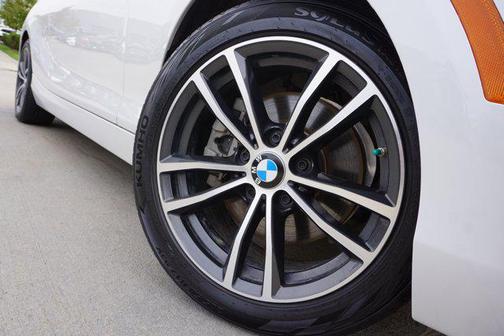 2019 BMW 230 xDrive