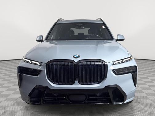 Brooklyn Grey Metallic 2024 BMW X7 xDrive40i