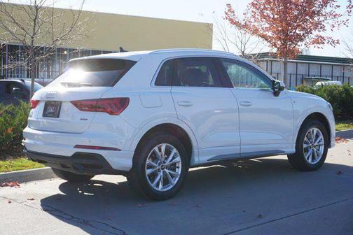 2025 Audi Q3 45 S line Premium Plus