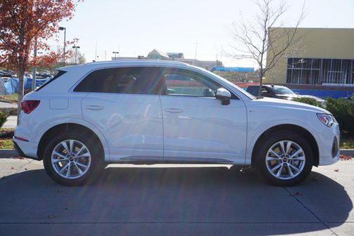 2025 Audi Q3 45 S line Premium Plus