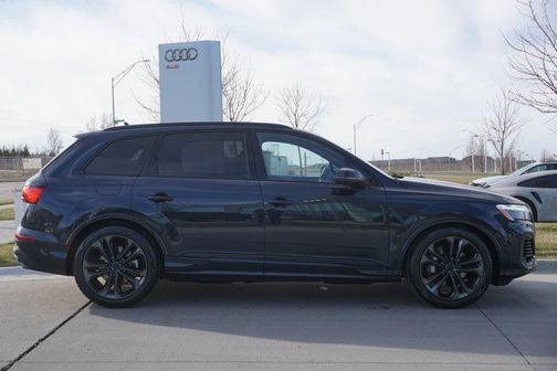 2026 Audi Q7 55 Premium Plus