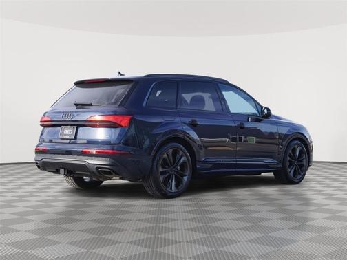 2026 Audi Q7 55 Premium Plus