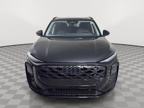 Mythos Black Metallic 2026 Audi Q3 S line