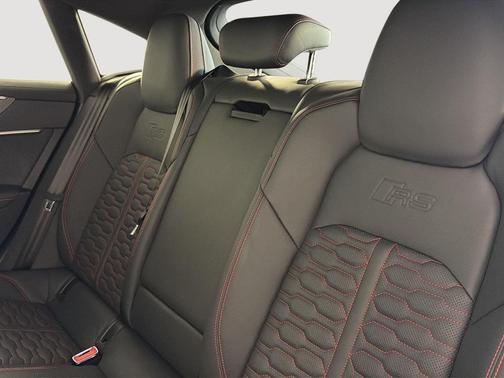 2024 Audi RS 7 4.0T Performance