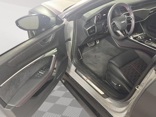 2024 Audi RS 7 4.0T Performance