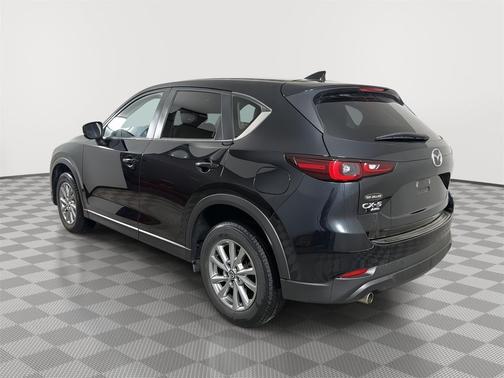 2022 Mazda CX-5 2.5 S Preferred Package