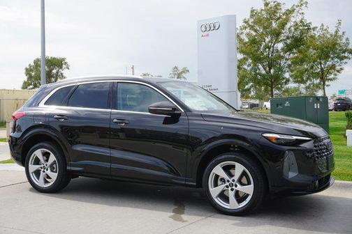 2025 Audi Q5 Premium Plus