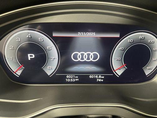 2022 Audi Q5 45 S line Premium Plus
