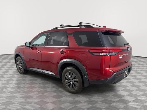 Scarlet Ember Tintcoat 2022 Nissan Pathfinder SV 4WD