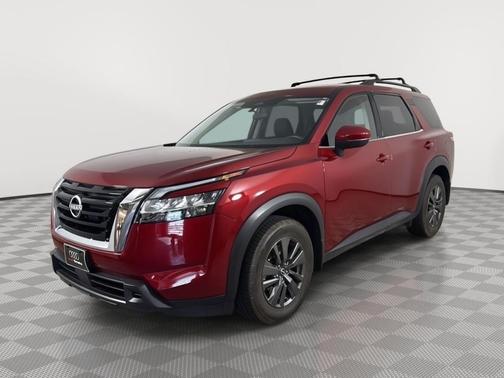 Scarlet Ember Tintcoat 2022 Nissan Pathfinder SV 4WD