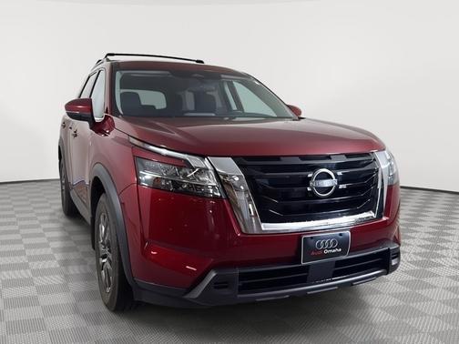 Scarlet Ember Tintcoat 2022 Nissan Pathfinder SV 4WD