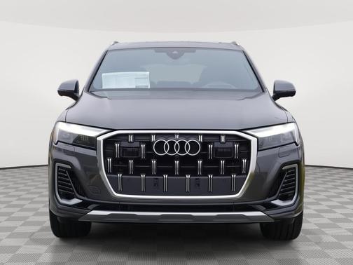 2026 Audi Q7 55 Prestige