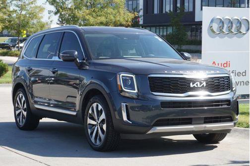 2022 Kia Telluride S