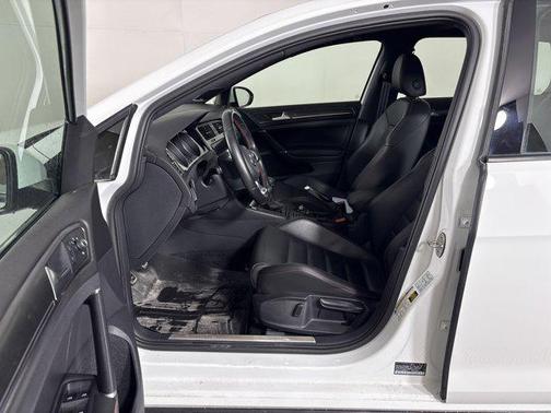 2019 Volkswagen Golf GTI 2.0T S 4-Door