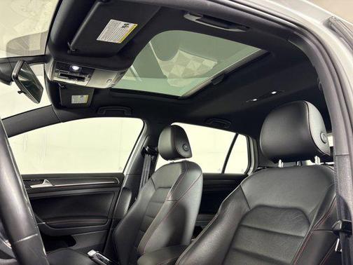 2019 Volkswagen Golf GTI 2.0T S 4-Door