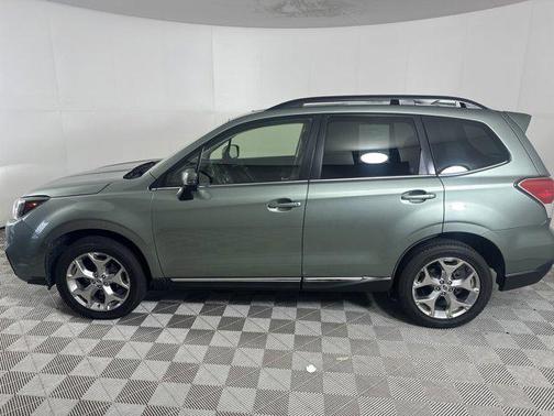 2017 Subaru Forester 2.5i Touring