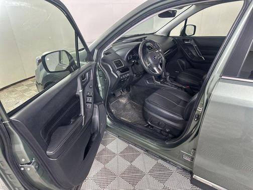 2017 Subaru Forester 2.5i Touring