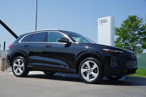 2025 Audi Q5 Premium Plus