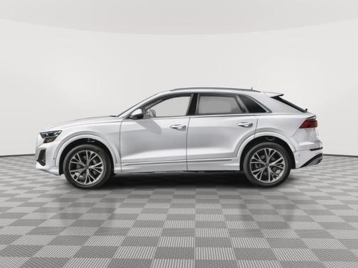2025 Audi Q8 55 Premium Plus