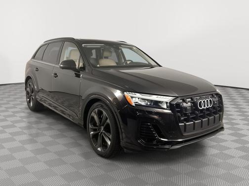 2025 Audi Q7 55 Prestige