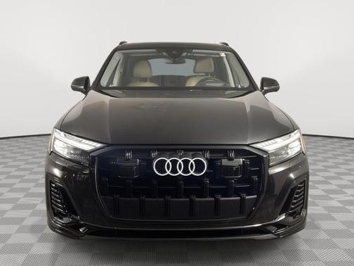 2025 Audi Q7 55 Prestige