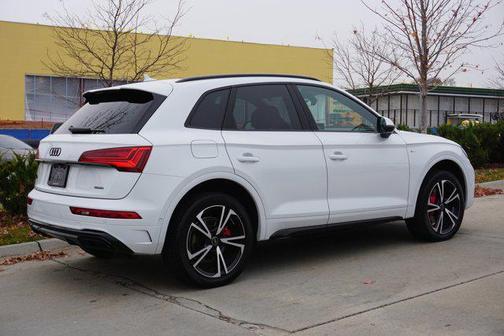 2025 Audi Q5 45 S line Prestige