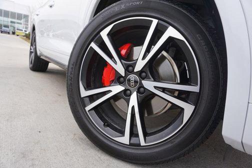 2025 Audi Q5 45 S line Prestige