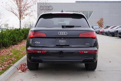 2025 Audi Q5 45 S line Premium