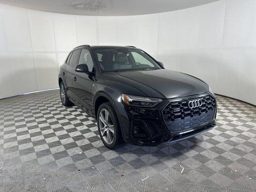 2025 Audi Q5 45 S line Premium