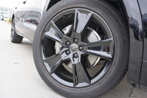 2025 Audi Q5 45 S line Premium