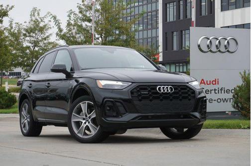 2025 Audi Q5 45 S line Premium
